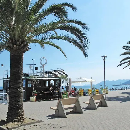 Locazione Turistica Terre Degli Angeli Hébergement de vacances Pietra Ligure